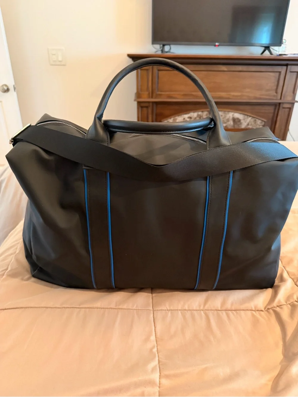 Vince Camuto Black Duffel Bag with Blue Trim